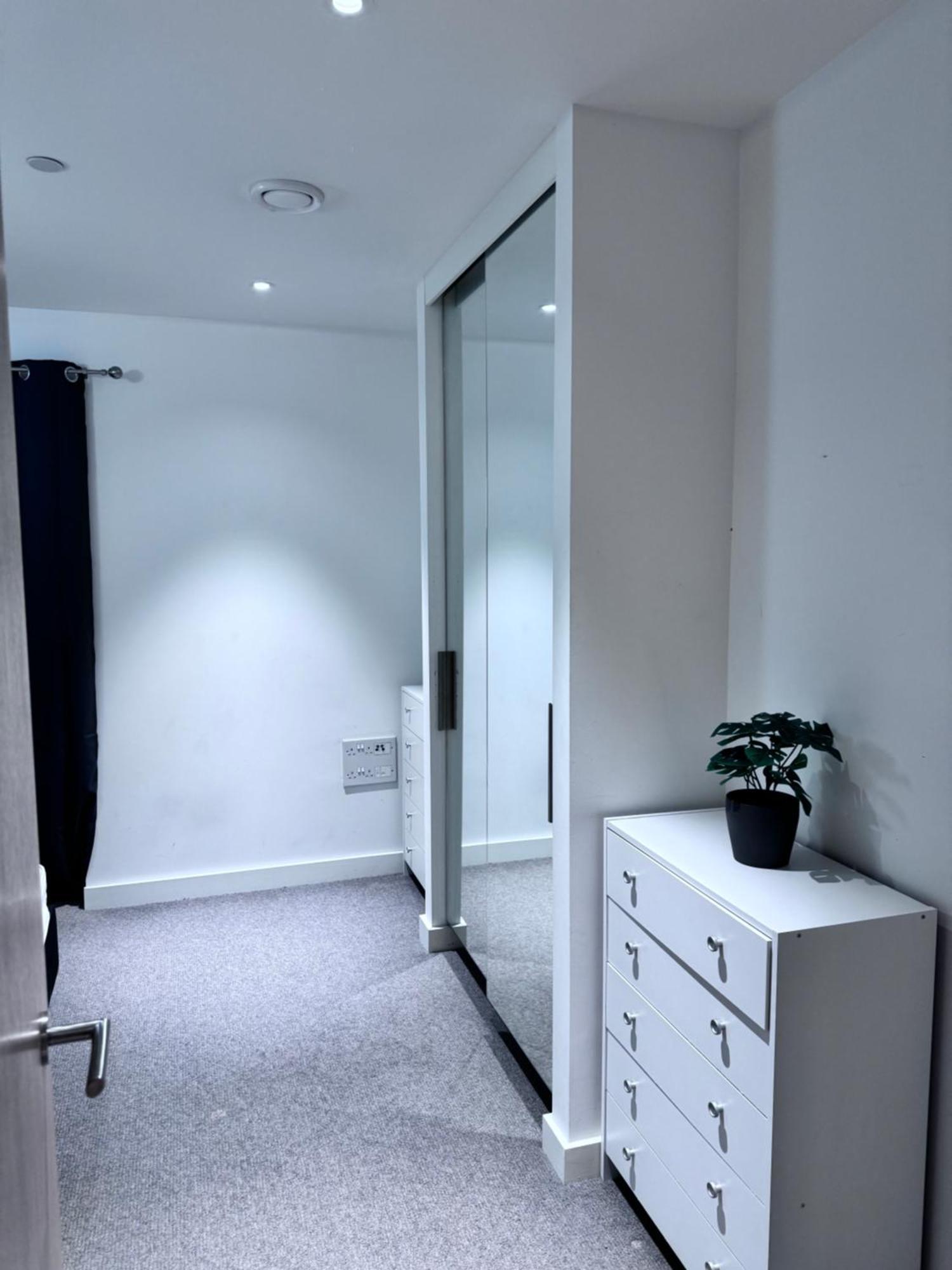 Canning Town London Hub Aptmt Bagian luar foto